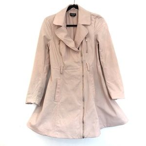 [BEBE] Swing trench coat in pink blush w pockets M
